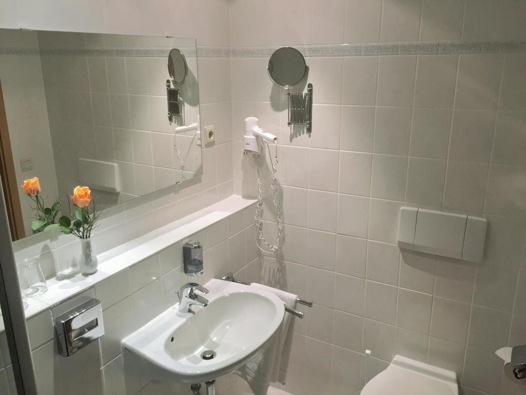 Schneiderlein Hotel Limabach - Oberfrohna 외부 사진